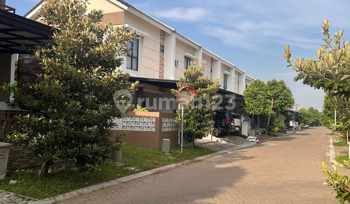 Sewa Rumah 2 Lantai Bangunan Rapih di Sepatan Tangerang