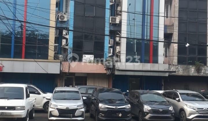 Ruko Strategis - Depan Jalan Raya Bali Mester, Jatinegara