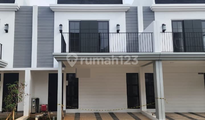 Rumah Modern dengan Attic Room & Sky Balcony Maison De Wisteria, Cakung, 028