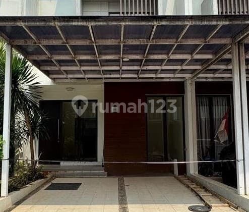 Dijual Rumah 2 Lantai dengan Fasilitas yang Memadai di Cluster Shinano, 027