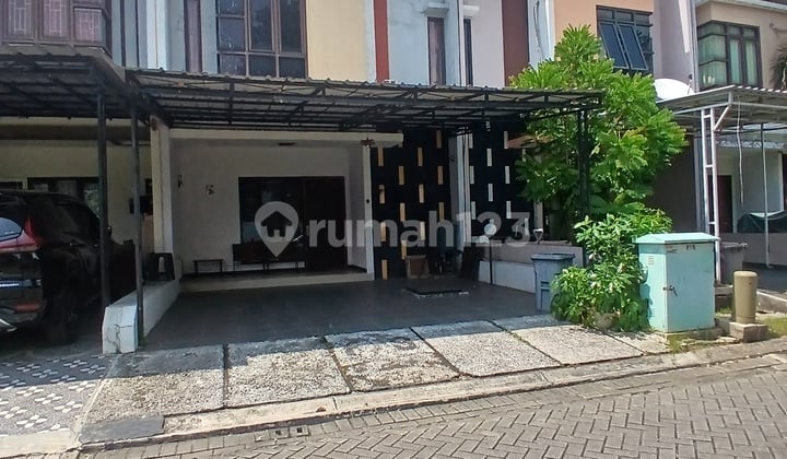 Disewakan/ di Jual Rumah 2 Lantai Siap Huni di Metland Menteng
