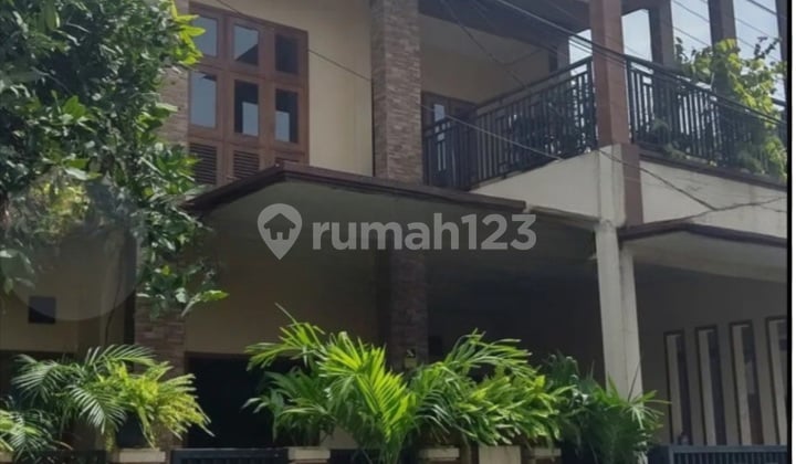 Dijual Rumah 2Lantai Siap Huni