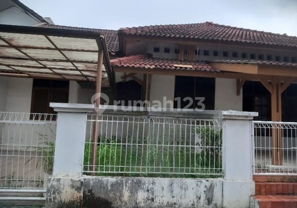 Di Jual Rumah 1.5 Lantai Siap Huni di Kemang Pratama