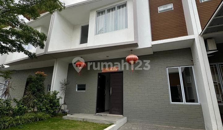 Dijual Rumah 2 Lantai di Azure Bay Pasir Putih