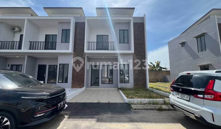 Disewakan Rumah Baru di Grand Mansion Pasir Putih