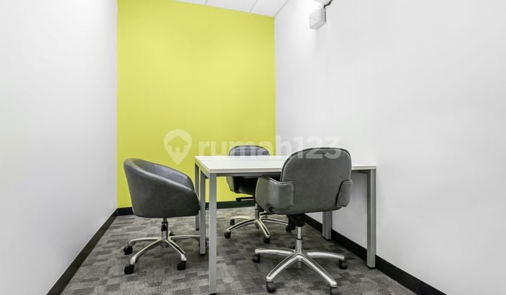 Ruang kantor profesional di Regus Renon Landmark dengan jangka waktu yang sepenuhnya fleksibel_2 Workstations Office