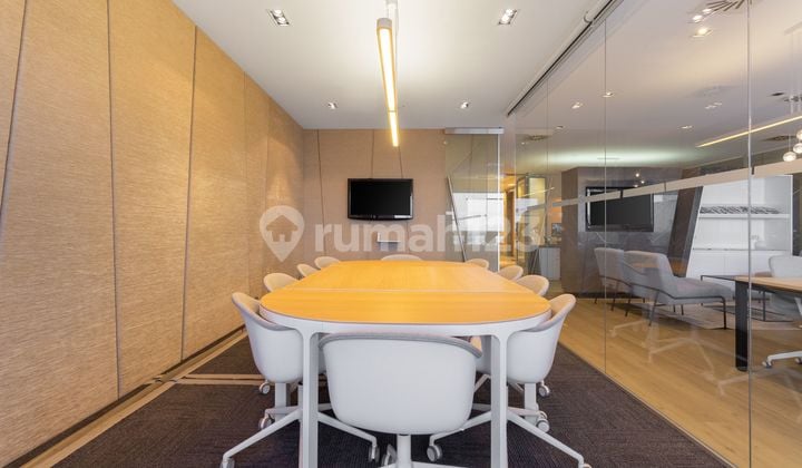 Ruang rapat di HQ Delft Apartment_EL (Entire Location)