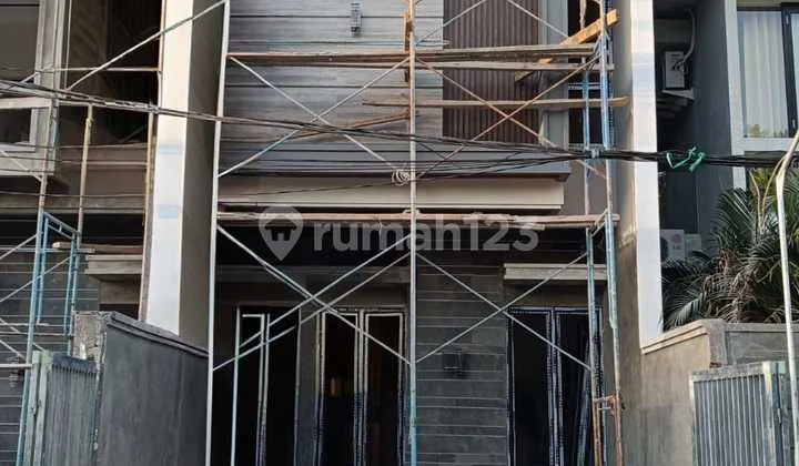 RUMAH MANYAR BARU GRESS TROPICAL MINIMALIS LOKASI STRATEGIS TERSEDIA 2 UNIT JEJER DI MANYAR JAYA (UNIT A) RUMAH MANYAR BARU GRESS TROPICAL MINIMALIS LOKASI STRATEGIS TERSEDIA 2 UNIT JEJER DI MANYAR JAYA (UNIT A)