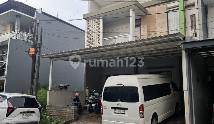 For Sale Rumah 2 Lantai Minimalis. Pusat Kota Bandung