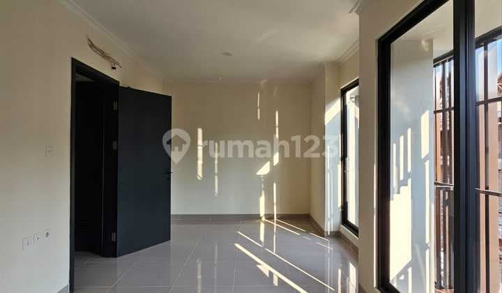 Loss Sale Leonora Cluster House - Symphonia Gading Serpong