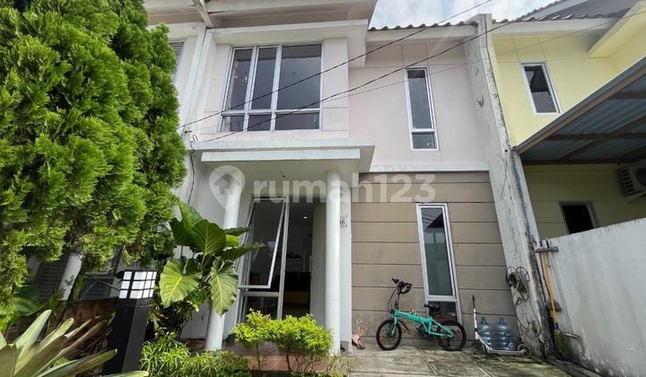 For Sale - Ready-to-Occupy House in Sector 7C (Napoli), Gading Serpong