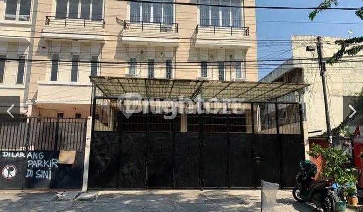 2 Ruko Gandeng Di Taman Sari Mewah Bersih Nego Smp Jadi
