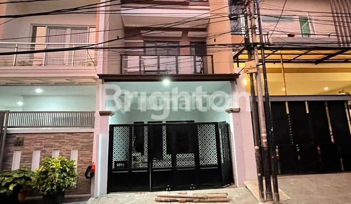 RUMAH BARU NYAMAN MODERN KARANG ANYAR