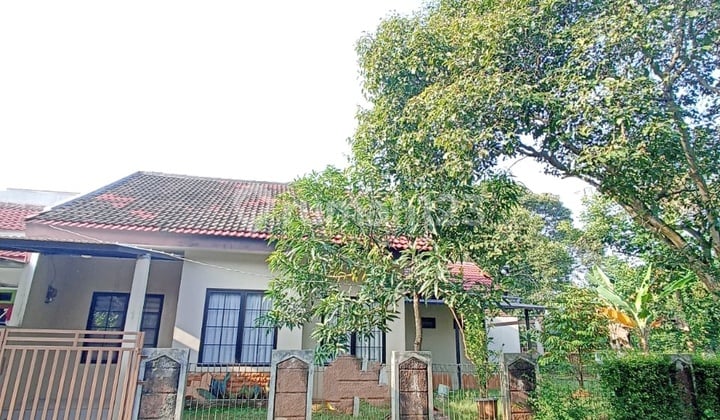 Rumah Bagus Sudah Renov Asri Bersih Siap Huni Lingkungan Aman Tenang Bebas Banjir Lokasi Strategis Shm Bsd