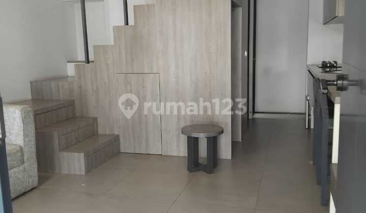 Dekat Pasar Intermoda BSD Aeon Mall Pusat Bisnis dan Kuliner Stasiun Cisauk Siap Huni Bersih Aman Nyaman One Gate System Freja House BSD