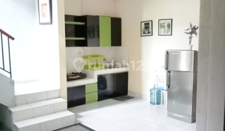 Rumah Kost 2 Lantai Full Furnish Bersih Aman Nyaman Asri Bebas Banjir Lokasi Strategis One Gate System Bsd Shm