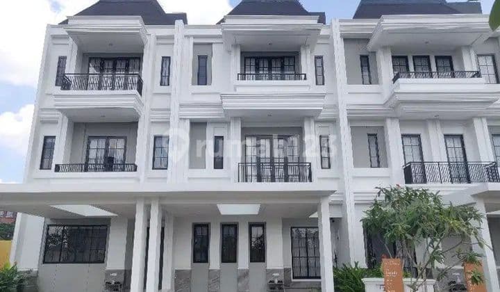Rumah Mewah 3 Lantai Siap Huni Sutera Winona Alam Sutera