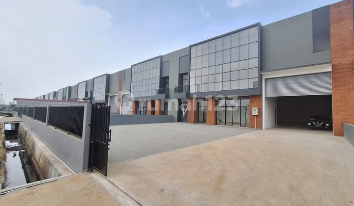 Gudang Multi Guna di Kawasan Industri Legok Tangerang