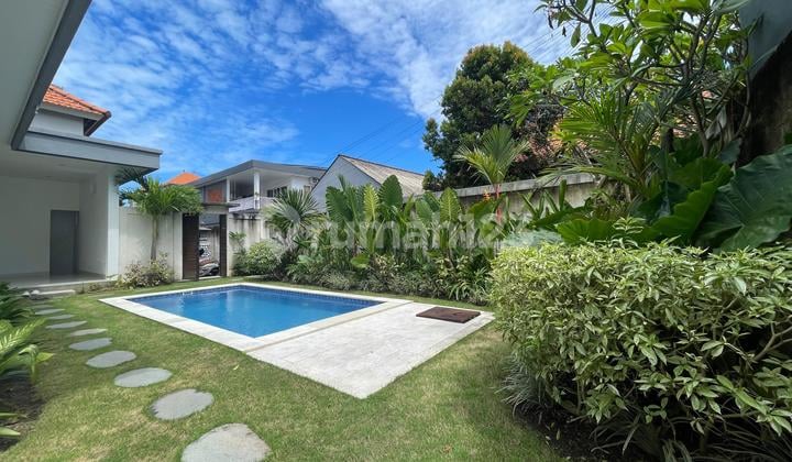 2 Bedroom Villa With Pool In Tibubeneng Padonan