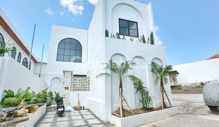 Brand New 3Br Mediterranean Villa Tumbak Bayuh