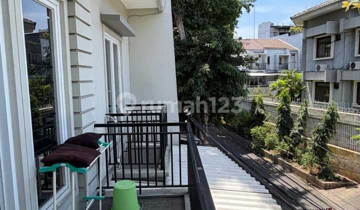 Di Jual Rumah Tanjung Duren 2 Lantai,10X12,5 Siap Huni Masih Bagus Terawat,Lokasi Duri Kepa Dekat Tanjung Duren, Jakarta Barat.#Hamdan