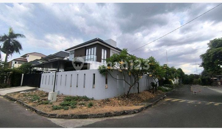 Di Jual Rumah Mewah Hook Meruya,2 Lantai 19X19 Dilengkapi dengan Furnished,Siap Huni Lokasi Komplek Taman Meruya Selatan, Kembangan Jakarta Barat#Hamdan