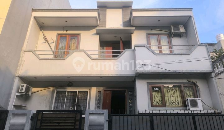 Di Jual Cepat Rumah Tomang Rawa Kepa,2 Lantai Lebar 9X15 Siap Huni Masih Bagus Terawat Lokasi di Kompleks Jl. Rawa Kepa1 , Grogol Petamburan, Jakarta Barat, Sangat Cocok untuk Investasi Kos-Kosan.#Hamdan