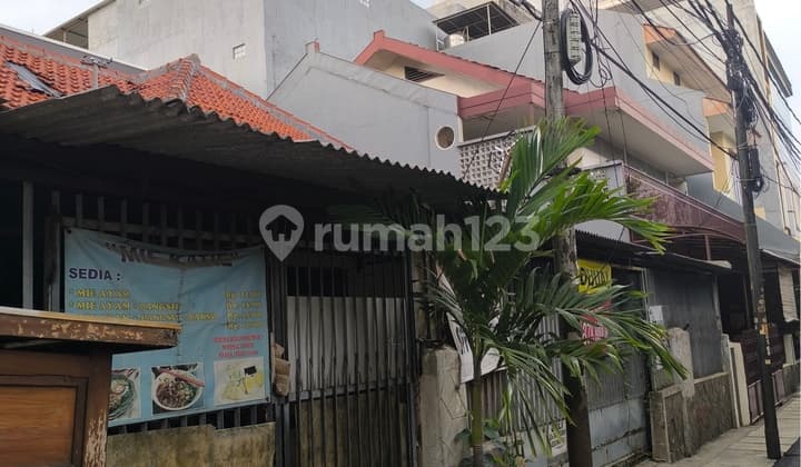 Di Jual Rumah Tua Cideng Lemateng 12X12 Percis di Belakang Mc Donald Lokasi Strategis di Jl. Ampasit, Kompleks Lemateng, Cideng, Gambir, Jakarta Pusat.#Hamdan