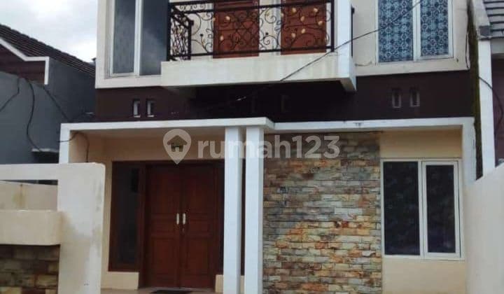 Rumah 2Lantai Area Taman Dayu Pandaan