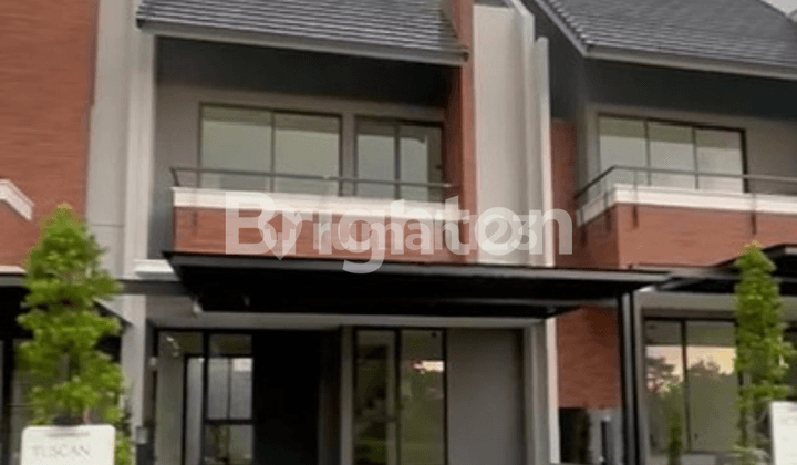 Rumah baru dekat dengan pintu tol dekat dengan stasiun LRT sekitar 10 Menit saja dan perumahannnya bernuansa resort