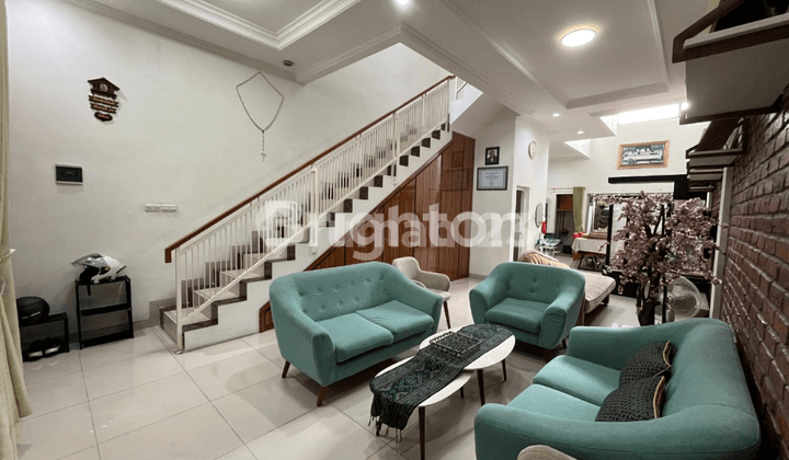 for sale 2-story house in bogor