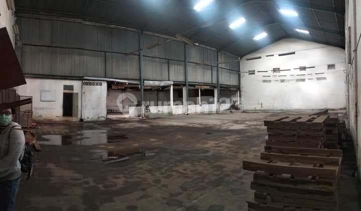 Gudang Tengah Kota Serengan Solo 1470Mtr