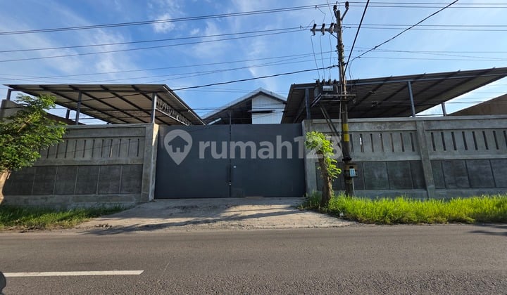 Gudang Jalur Strategis Kartosuro Solo 4200Mtr