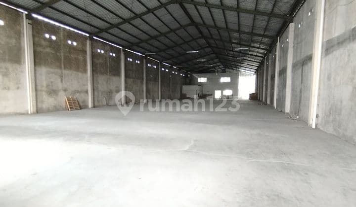 Warehouse Near West Ring Road Jogja 2270Mtr