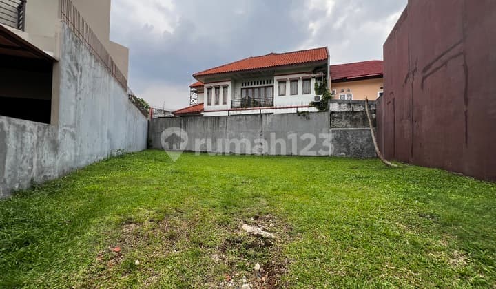 Tanah di Anggrek Loka, 2.3 - Harga Miring