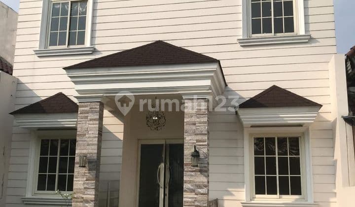 For Rent: Nice House, Beautiful Environment, Ready to Live In, In Taman Bromo Lippo Karawaci