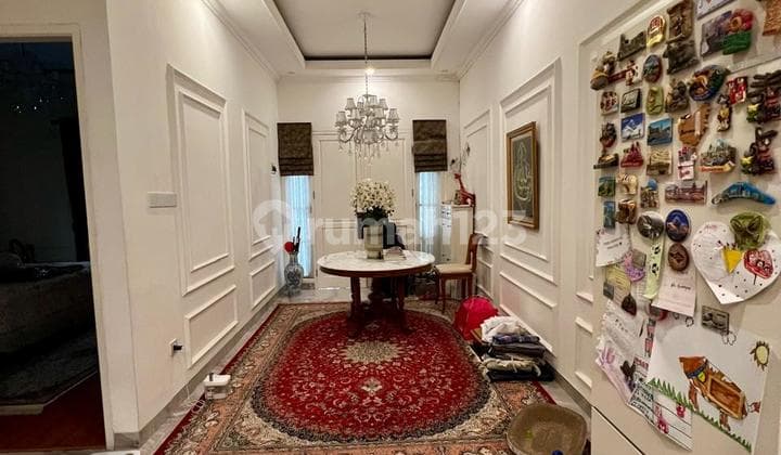 Rumah 2 Lantai, Ligkungan Asri, di Cluster Neo Catalonia, Nusa Loka BSD