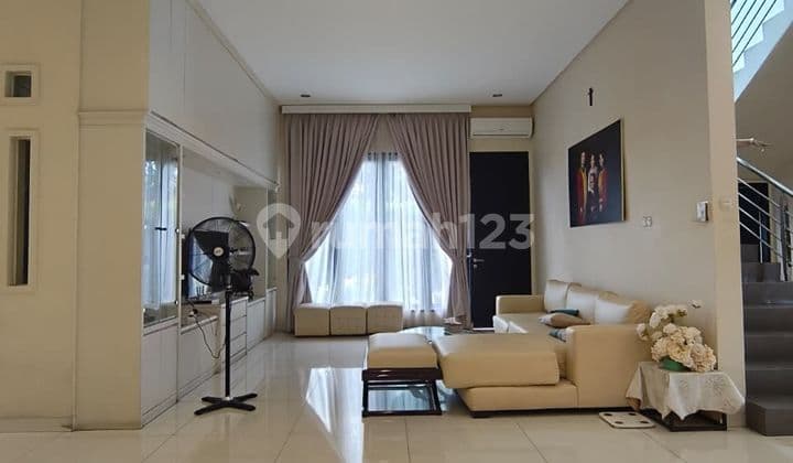 For Sale: Independent House Building in Sutera Harmoni, Alam Sutera
