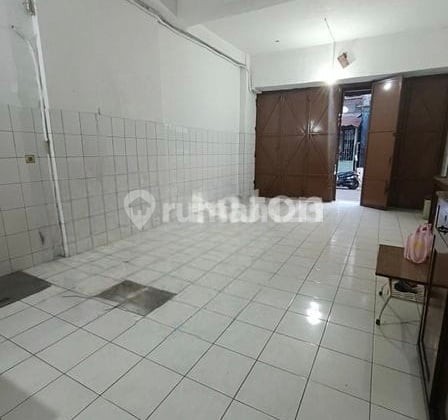 Ruko Disewakan 4lantai Siap Huni Cocok Untuk Usaha Atau Gudang Di Pasar Pagi Lama Perniagaan Timur Jakarta Barat
