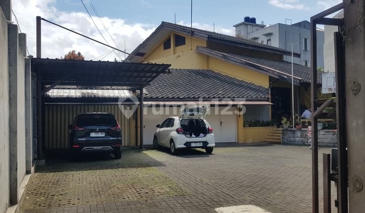 Jual Cepat! Jarang Dijual Rumah Komplek Kanayakan Dago Hitung Tanah Luasan Besar Ngantong Hoki