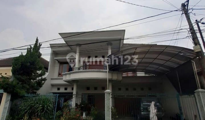 Dijual Rumah Siap Huni, Full Jati, Dan Furnished, Daerah Papa, Malang