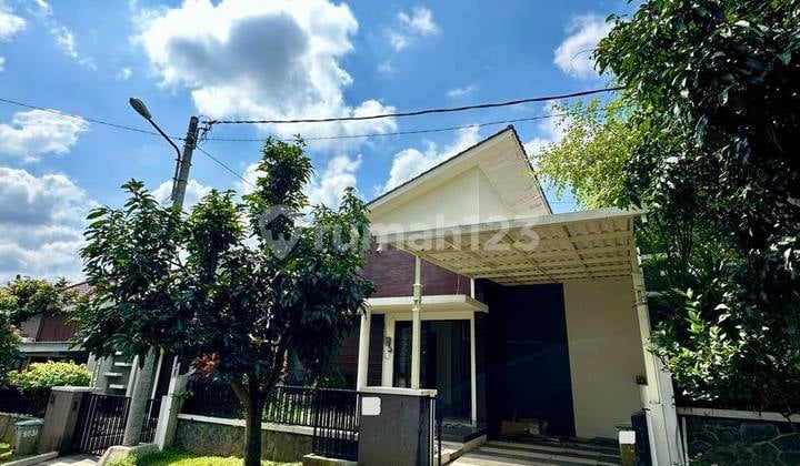 Rumah Dijual Murah, Siap Huni, Terawat, Tanah Luas, Greenland, Tidar, Malang