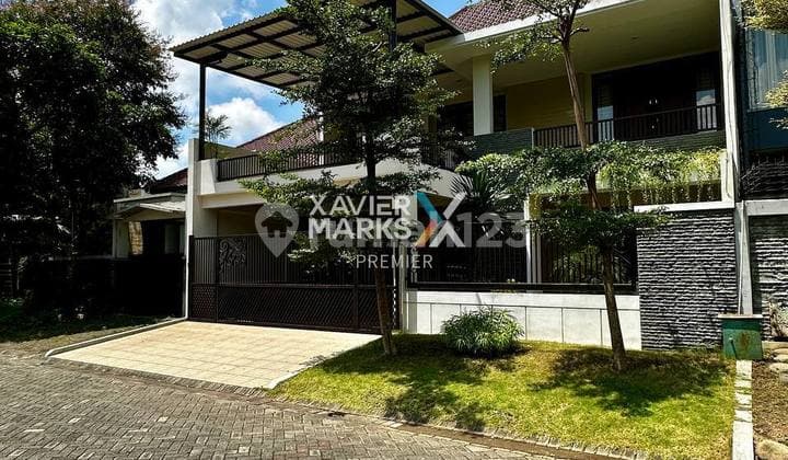 Rumah Konsep Villa, Mewah, Siap Huni, View Golf, Araya, Malang