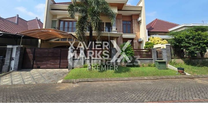 Dijual Rumah Mewah Siap Huni, Full Marmer, Istana Dieng