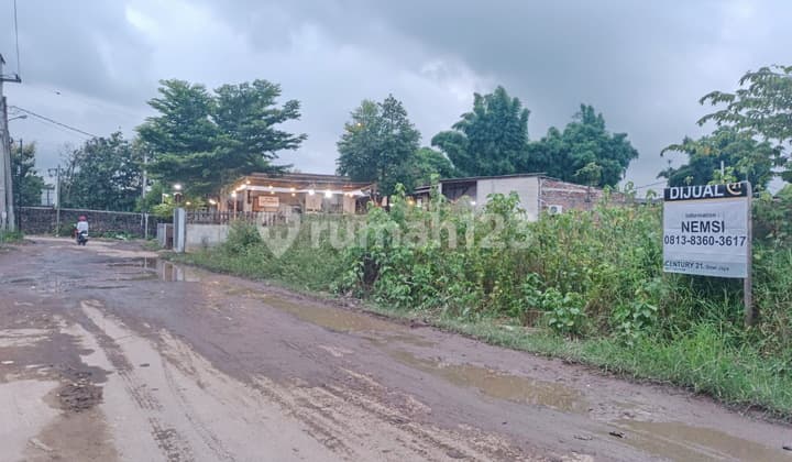 Priyayi Kasemen Land Near Harmony Residence Housing