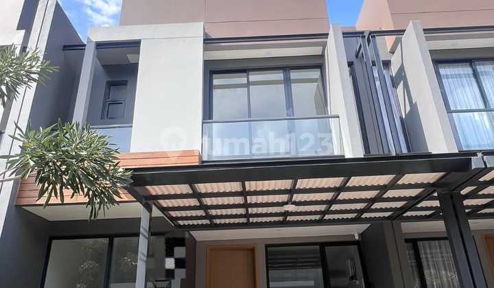 Disewakan Rumah di Cluster Terravia Adora, BSD