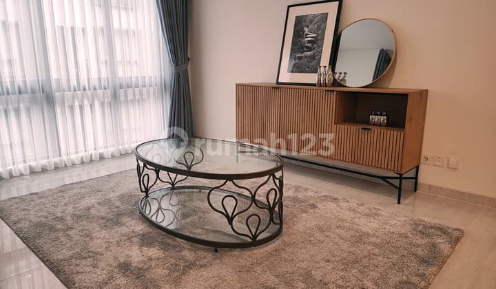 Dijual 2 BR Apartemen Low Rise Lloyd, Alam Sutera