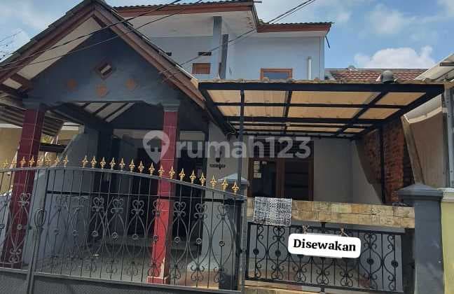 Disewakan Rumah di Gading Serpong Samping Mall Cartenz