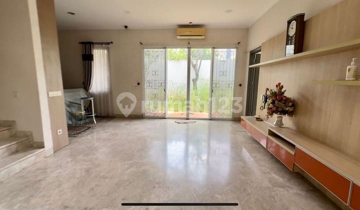 Dijual Rumah di Cluster Frangipani De Park, BSD 12X25