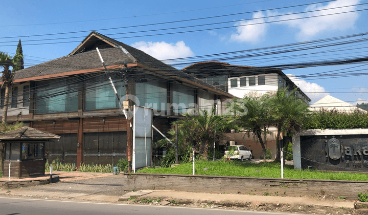 SUPER HOT Hotel Bagus Lokasi Strategis tujuan populer di lembang